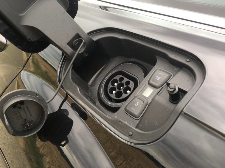 WallBox ou chargeur nomade 32A ? - La recharge - Forum Automobile Propre