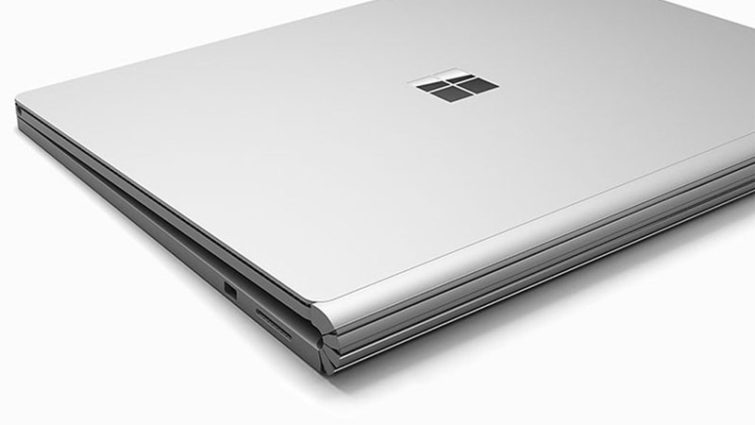 Image 2 : Surface : 3 all-in-one et 1 nouveau Surface Book en 2017 ?