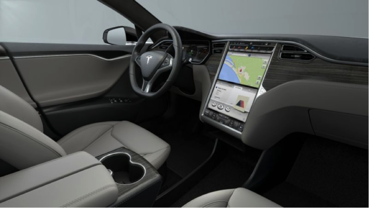 Image 2 : Le système Autopilot de Tesla se basera beaucoup plus sur les radars