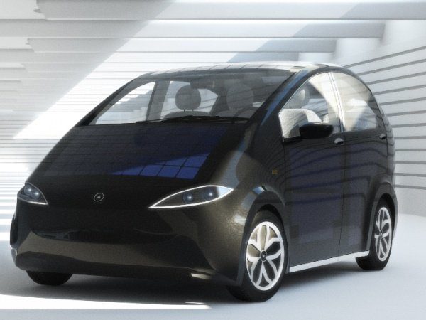 Image 1 : Sion : une voiture électrique qui se recharge toute seule