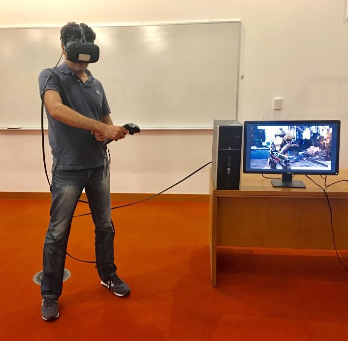 Image 2 : MoVR : un système pour utiliser n’importe quel casque VR sans fil
