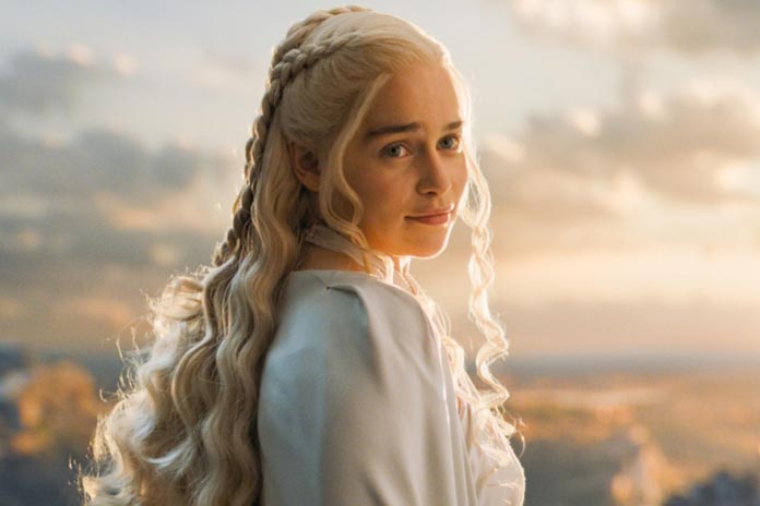 Emilia Clarke game of thrones saison 8 hbo série george r. r. martin daenerys targaryen jon snow