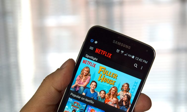 Image 1 : Netflix : le téléchargement est enfin disponible sur Android et iOS !