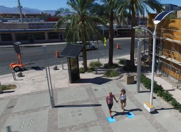 Image 2 : Les trottoirs kinétiques de Las Vegas utilisent vos pieds