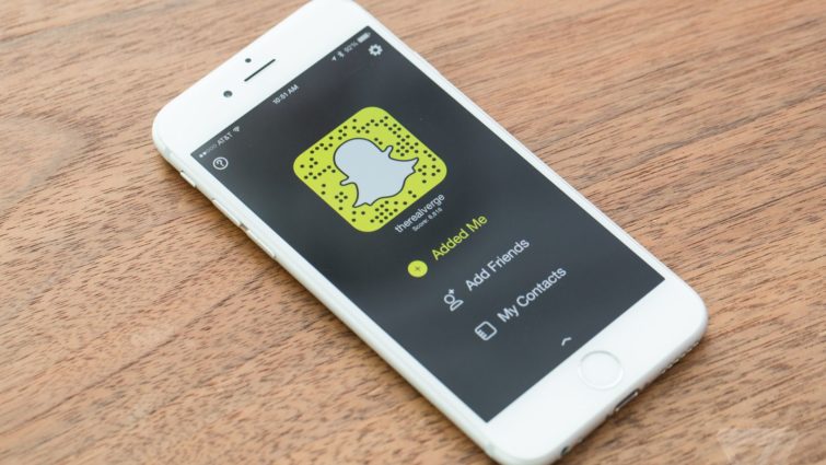 Image 1 : Snapchat prépare son entrée en Bourse pour 2017