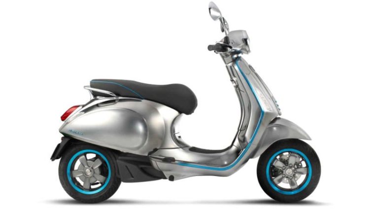 Image 1 : Vespa lance enfin son premier scooter électrique