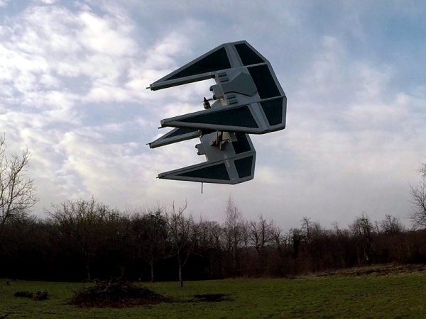 Image 15 : Les drones, rois du déguisement