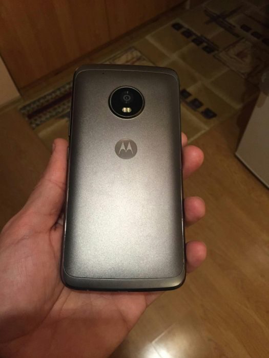 Image 1 : Moto G5 Plus : pas encore officiel mais déjà en vente sur "leboncoin" Roumanie
