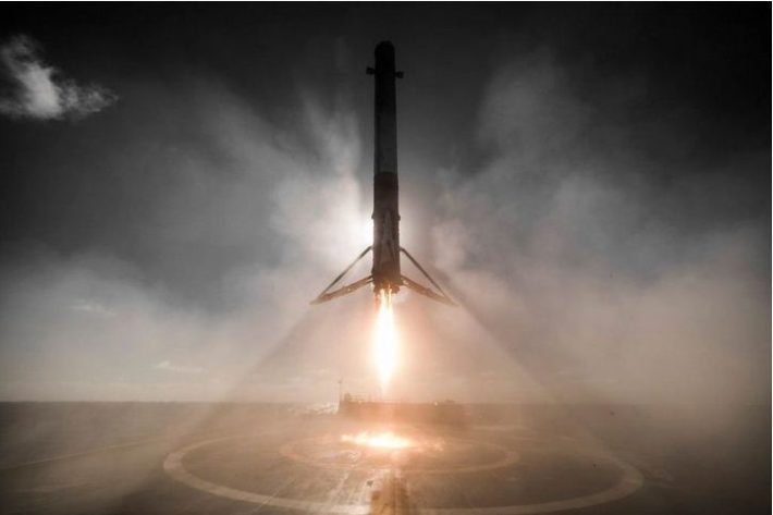 Image 1 : SpaceX se prépare à réutiliser pour la première fois une de ses fusées Falcon 9
