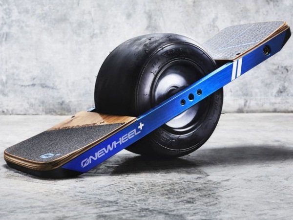 Image 2 : [CES] OneWheel + améliore son skate électrique monoroue