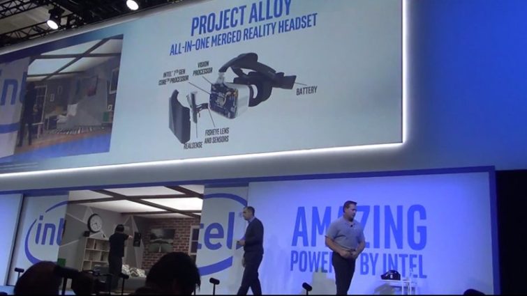 Image 1 : Intel en dit un peu plus sur le Project Alloy, son casque de réalité augmentée