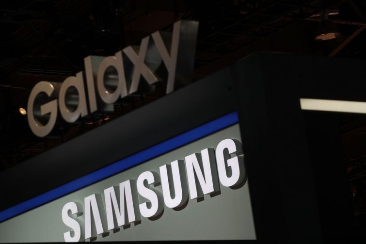 Image 2 : Samsung Galaxy S8 : des photos d’un modèle en état de marche font surface