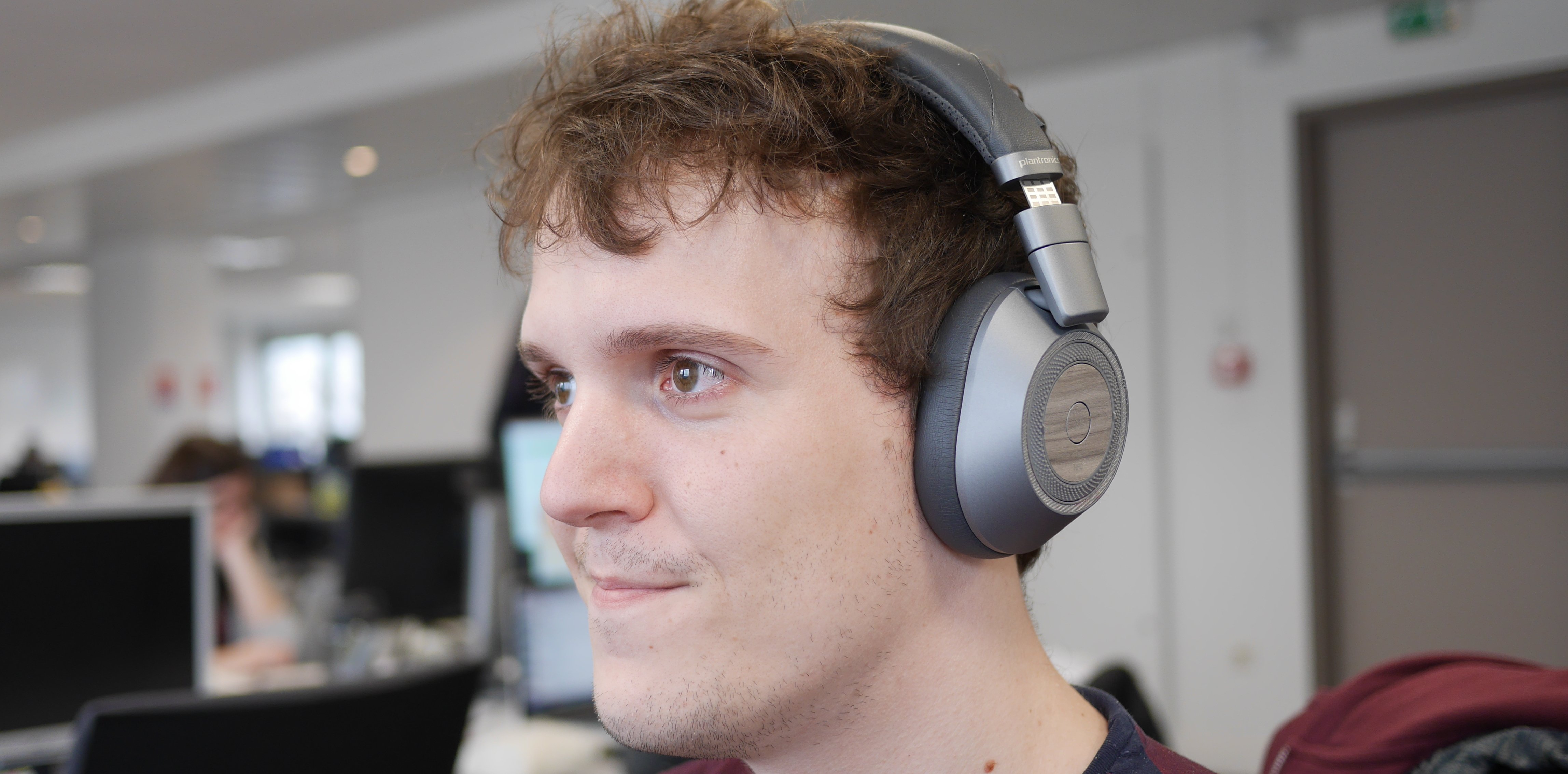 test plantronics backbeat pro 2