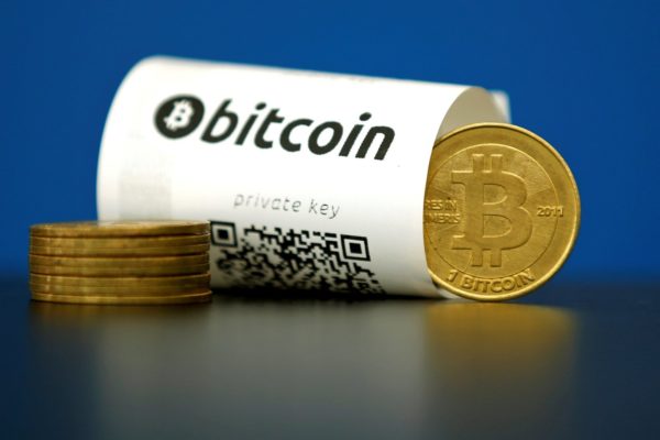 Image 1 : La valeur du bitcoin dépasse celle de l'or