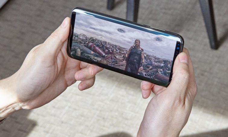 Image 1 : Galaxy S8 : un premier cas d'écran brûlé