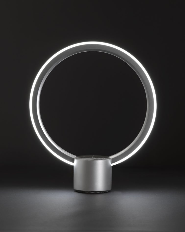 Image 1 : General Electric annonce le prix et la disponibilité de sa lampe Alexa