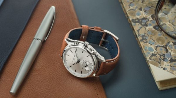 Image 1 : Kronaby : la montre connectée classe et minimaliste