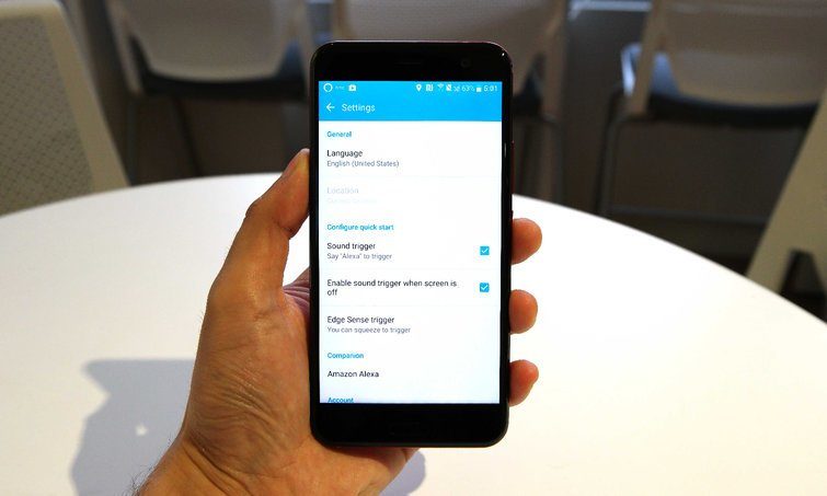 Image 1 : HTC U11 : Alexa débarque enfin sur les smartphones
