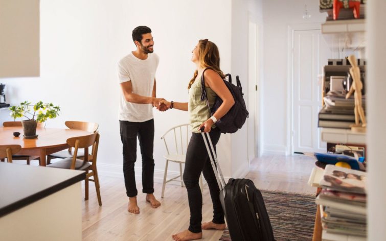 Image 2 : Airbnb : vous pouvez maintenant laisser un avis avant la fin du séjour