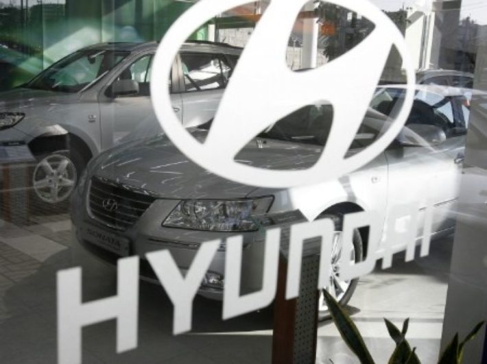 Image 1 : Hyundai veut concurrencer Tesla en 2021...