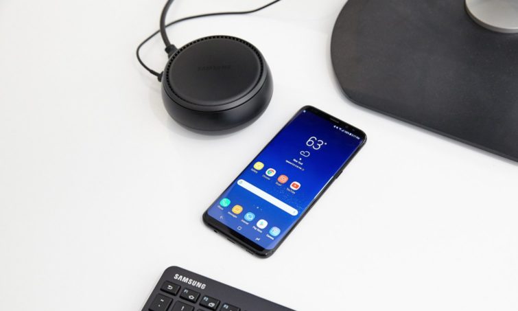 Image 6 : [Test] Samsung DeX : que vaut l'accessoire qui transforme le Galaxy S8 en ordinateur ?