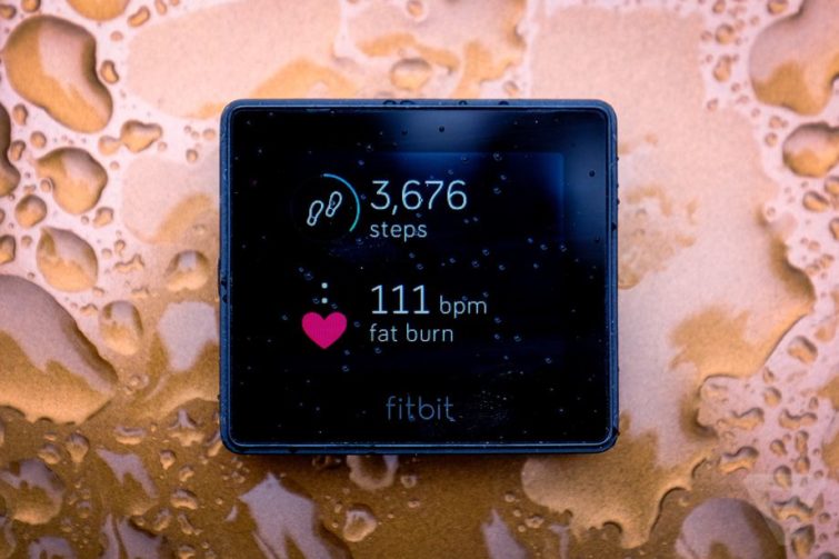 Image 2 : La première montre connectée Fitbit sera prête avant la fin de l’année