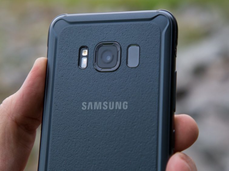Image 6 : [Test] Samsung Galaxy S8 Active : on a testé le smartphone le plus résistant de Samsung