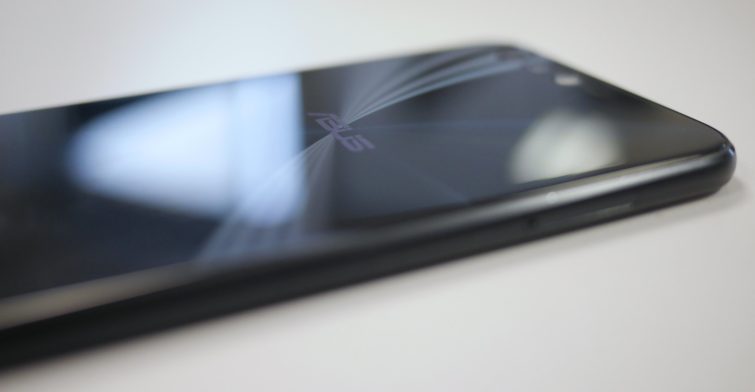Image 3 : [Test] Zenfone 4 : faut-il craquer pour le smartphone milieu de gamme d'Asus ?