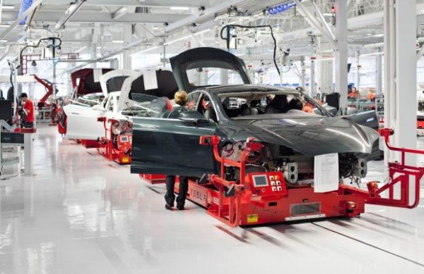 Image 1 : Tesla Model 3 : la production aurait pris du retard