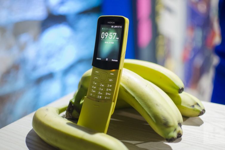 Image 1 : HMD réédite le Nokia 8110 4G, le fameux banana phone de Matrix