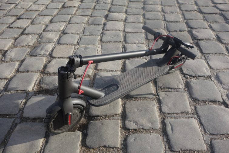 Faut-il craquer pour la trottinette électrique Xiaomi M365