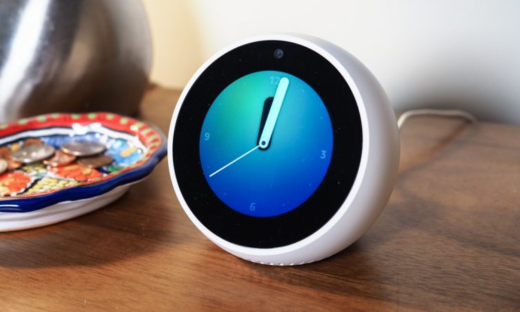Image 3 : [Test] Echo Spot : que vaut le réveil intelligent d’Amazon ?