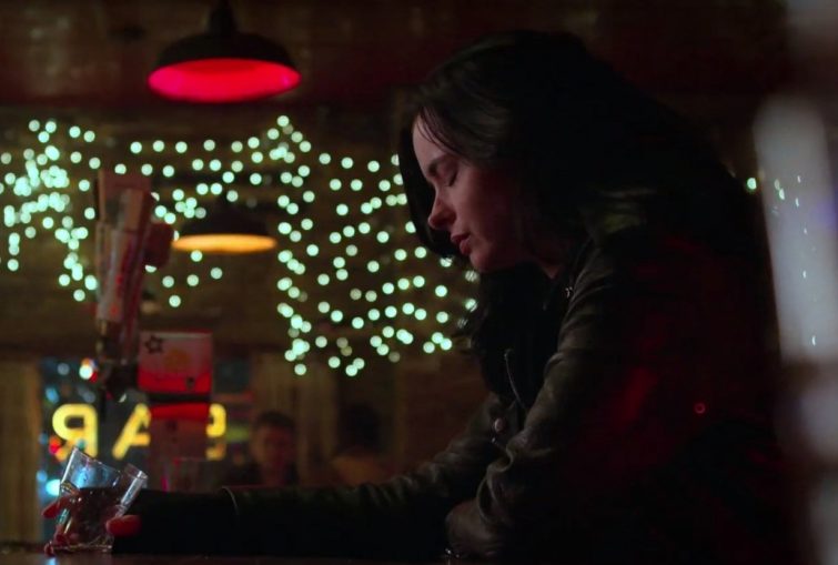 Image 1 : Jessica Jones : le trailer de la saison 2 revient sur les origines de l'héroïne
