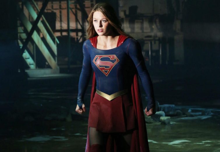 Image 1 : Supergirl pourrait avoir droit à son propre film en plus de sa série TV