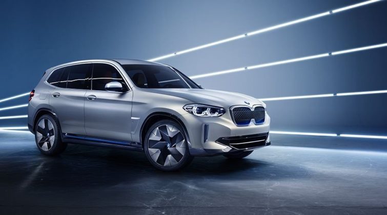 Image 1 : BMW iX3 : le concept électrique qui vend du rêve