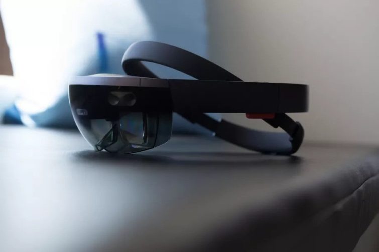Image 1 : Hololens 2 : un casque plus puissant et moins cher chez Microsoft