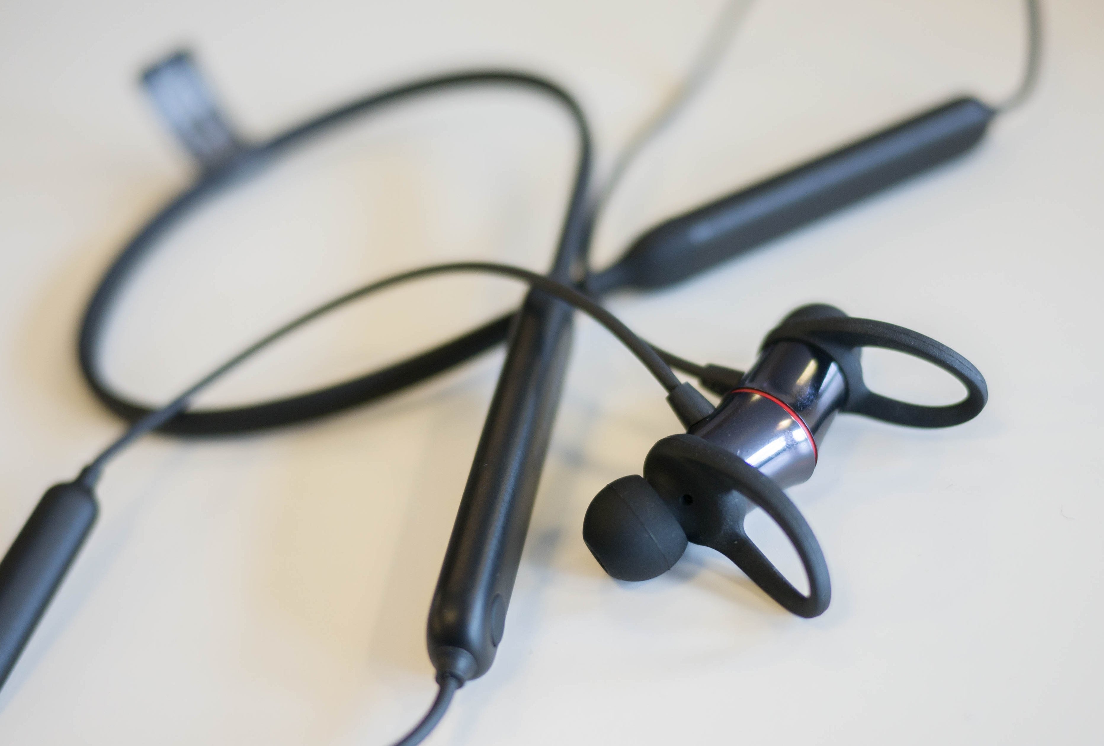 Image à la une de [Test] OnePlus Bullets Wireless : on a testé les écouteurs concurrents des BeatsX