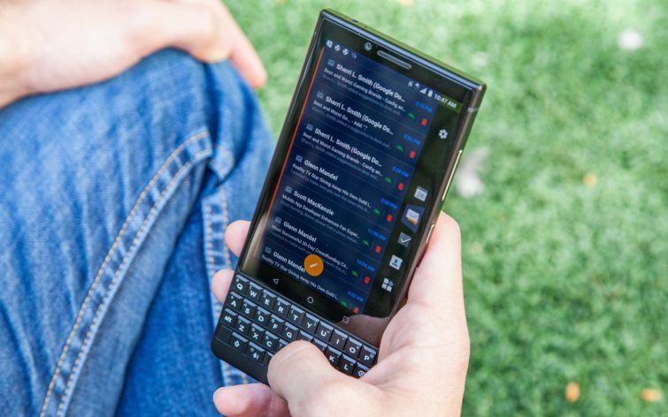 Image 2 : Test BlackBerry Key2 : que vaut l’unique smartphone à clavier physique aujourd’hui ?