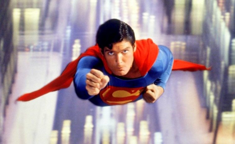 Image 2 : DC Comics : 5 films de super-héros passés au crible