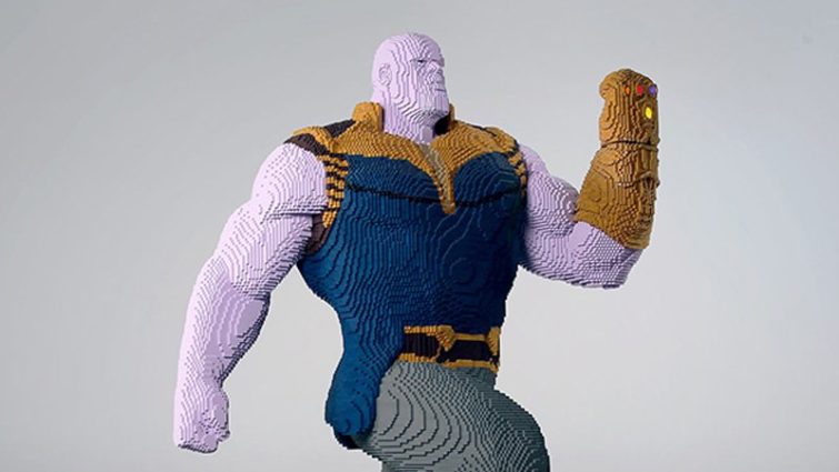 Image 1 : Thanos se paie une statue de 2,50 m en Lego pour la Comic Con 2018