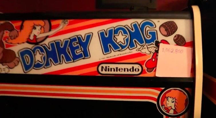 Image 1 : Le champion déchu de Donkey Kong veut retrouver son trône