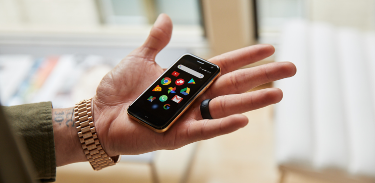 Image 1 : Palm lance un smartphone pour déconnecter
