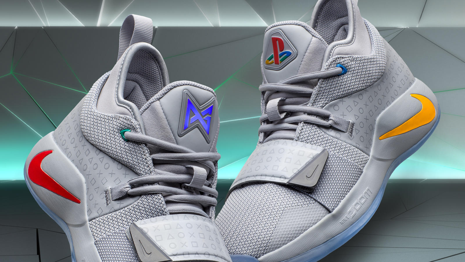 Image 1 : PlayStation x Nike PG 2.5 : les sneakers geek de l'année en vente le 1er décembre