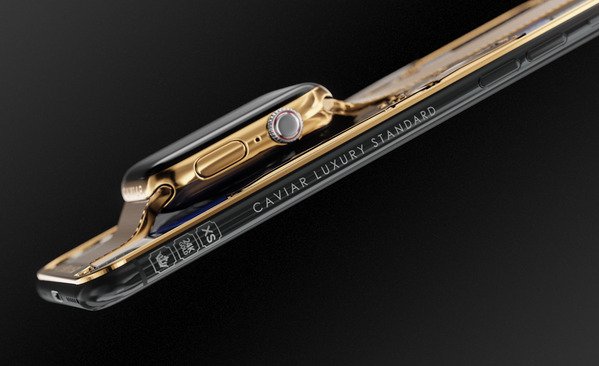 Image 2 : iPhone + Apple Watch + mauvais goût = 21 000$ pour l'édition Caviar