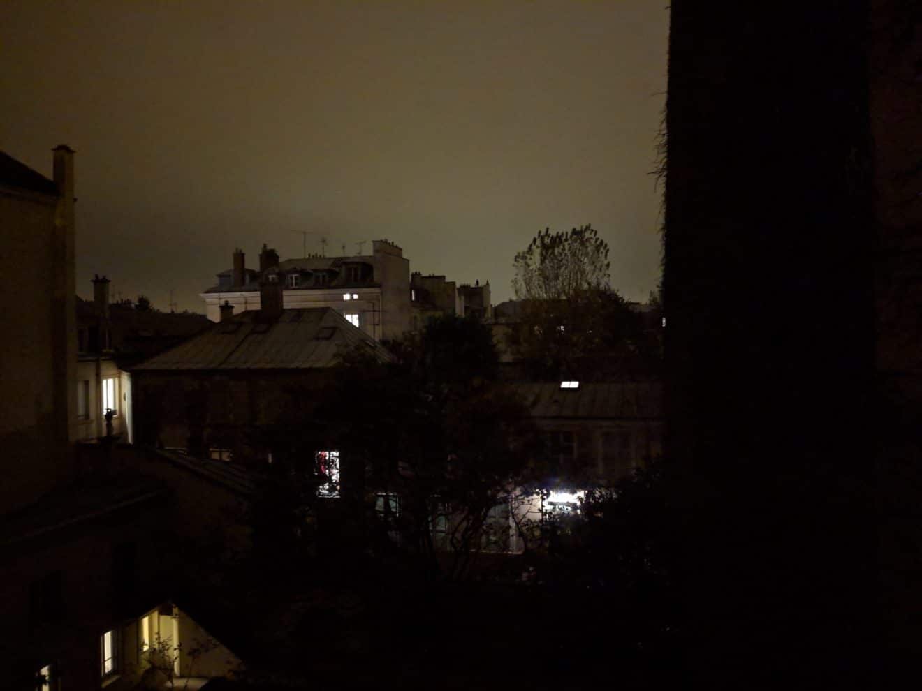 Image 2 : Le mode nuit des Google Pixel 3 voit mieux que vous