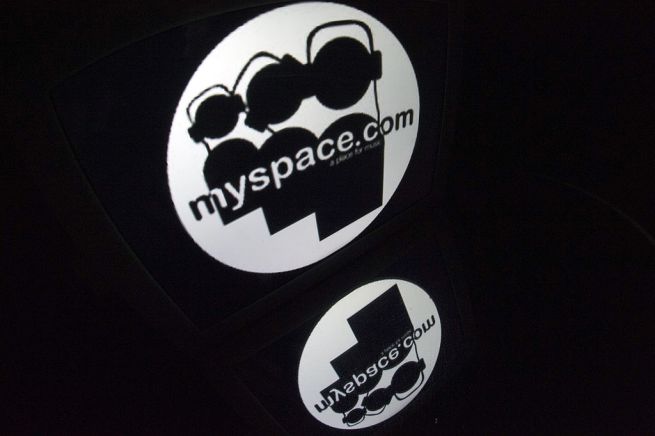 Suite à une migration de serveurs ratée, MySpace a perdu les millions de photos, vidéos et chansons postées par ses membres sur le service avant 2015.