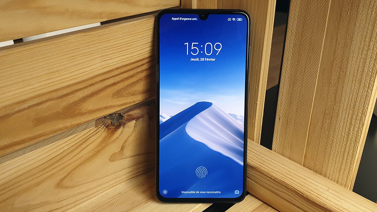 Xiaomi Mi 9 01