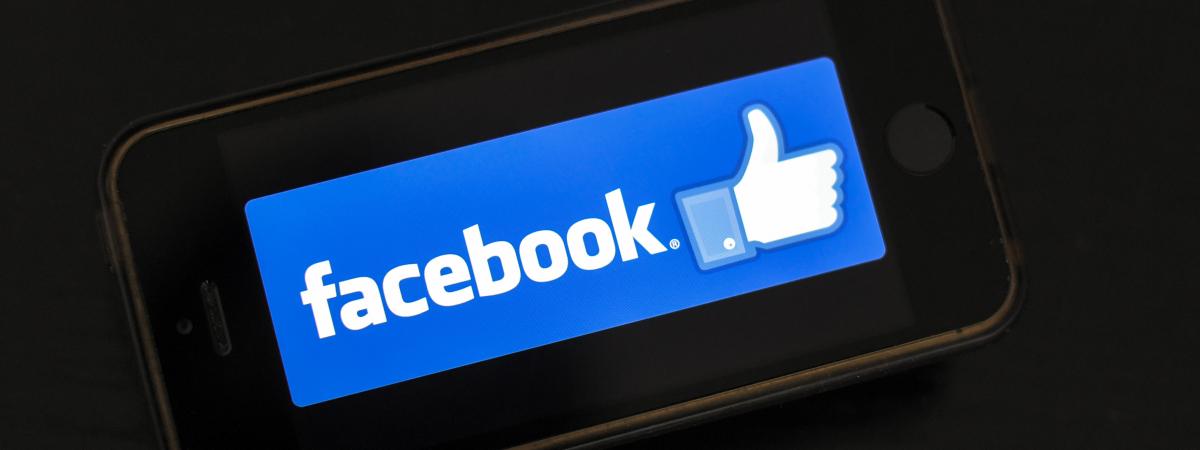 Image 1 : Facebook bannit des extrémistes, mais leur laisse le temps de déménager