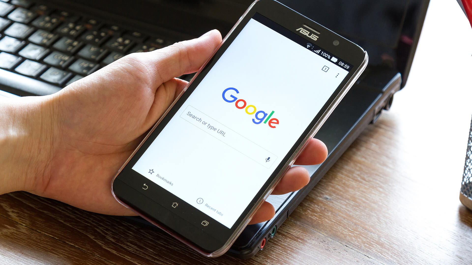 Image 1 : Google adopte un nouveau design pour la recherche sur mobile