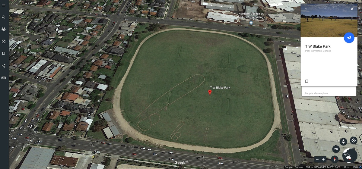 Image 1 : Google Earth fait apparaître une poignée de phallus